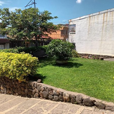 Hotel Casa Tago Alajuela Exterior photo